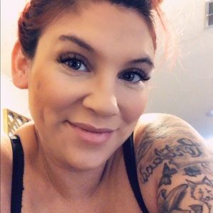 Meet your Posher, Tina